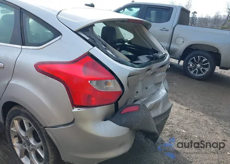 2013 Ford Focus Titanium from USA, damaged, VIN 1FADP3N22DL300142